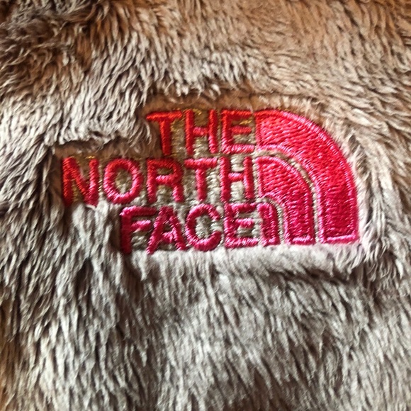 The North Face Osito Jacket - Picture 2 of 5